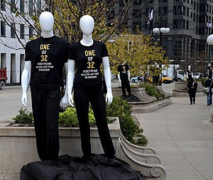 mannequins of killed pedestrians in Chicago